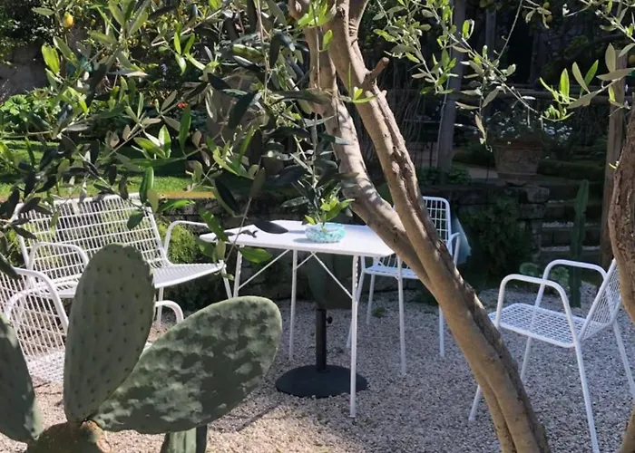 Lidia Bed & Breakfast