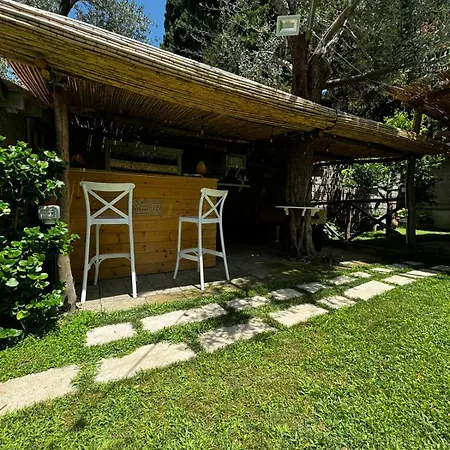 Lidia Bed & Breakfast 4*