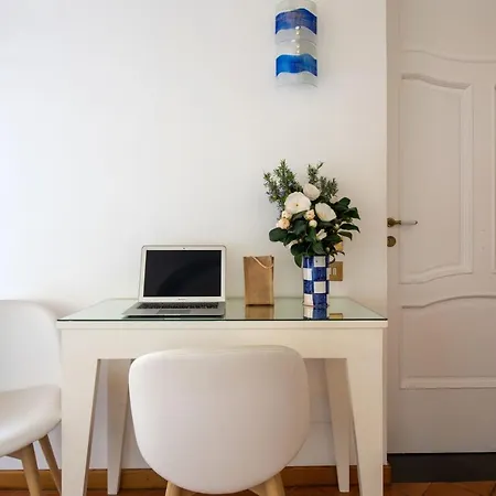 利迪娅木屋酒店 4* 索伦托