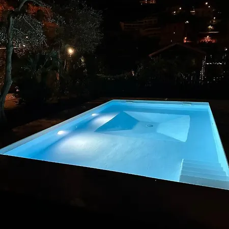 Lidia Bed and Breakfast 4*